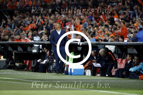 Rotterdam 9 juni 2017
Nederland - Luxemburg in de kuip . De wedstrijd dat Wesley Sneijder record international wordt en waar Ruud Gullit en Dick Advocaat voor het eerst bondscoach en assistent zijn. Yolanthe Sneijder Cabau zit op de tribune met zoons Jessey en Xess Xava