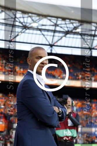 Rotterdam 9 juni 2017
Nederland - Luxemburg in de kuip . De wedstrijd dat Wesley Sneijder record international wordt en waar Ruud Gullit en Dick Advocaat voor het eerst bondscoach en assistent zijn. Yolanthe Sneijder Cabau zit op de tribune met zoons Jessey en Xess Xava