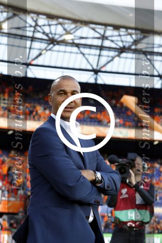 Rotterdam 9 juni 2017
Nederland - Luxemburg in de kuip . De wedstrijd dat Wesley Sneijder record international wordt en waar Ruud Gullit en Dick Advocaat voor het eerst bondscoach en assistent zijn. Yolanthe Sneijder Cabau zit op de tribune met zoons Jessey en Xess Xava