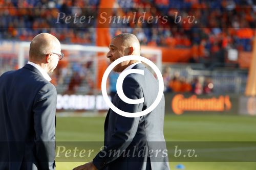 Rotterdam 9 juni 2017
Nederland - Luxemburg in de kuip . De wedstrijd dat Wesley Sneijder record international wordt en waar Ruud Gullit en Dick Advocaat voor het eerst bondscoach en assistent zijn. Yolanthe Sneijder Cabau zit op de tribune met zoons Jessey en Xess Xava