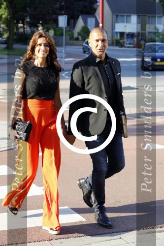 Nieuwegein 10 juni 2017
Ruud Gullit en zijn vriendin Karin de Rooij op weg naar festje Wesley Sneijder