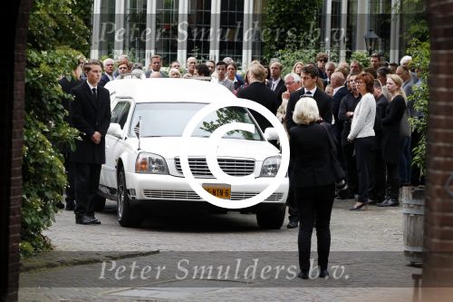 Vught 13 juni 2017
Herdenkingsdienst/ begrafenis van Sandra Reemer in kasteel Maurick.