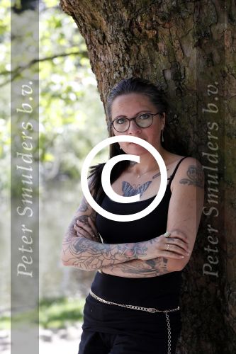 Amsterdam 15 juni 2017 
Sanne Kraaijkamp in het vondelpark.