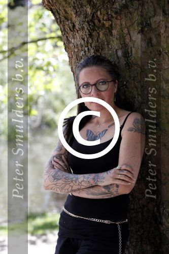 Amsterdam 15 juni 2017 
Sanne Kraaijkamp in het vondelpark.