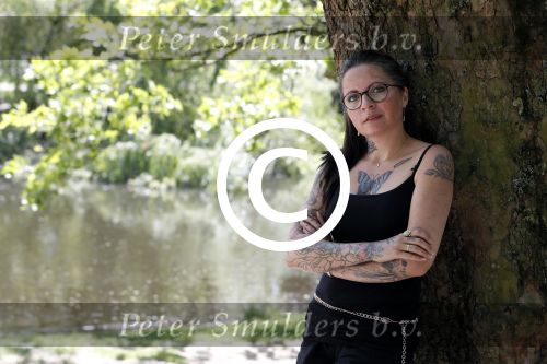 Amsterdam 15 juni 2017 
Sanne Kraaijkamp in het vondelpark.