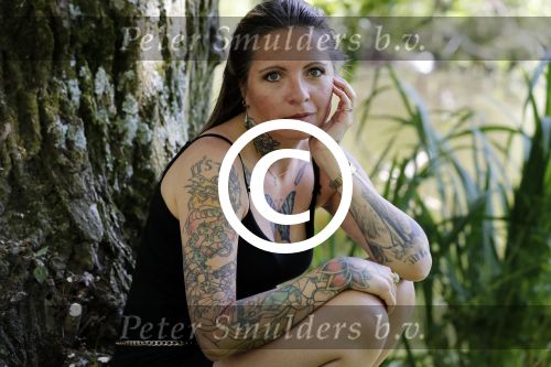 Amsterdam 15 juni 2017 
Sanne Kraaijkamp in het vondelpark.