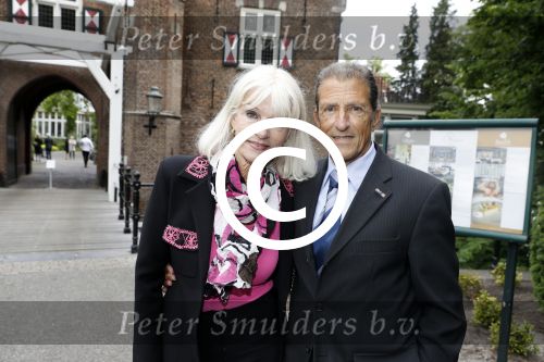 Vught 13 juni 2017
Herdenkingsdienst/ begrafenis van Sandra Reemer in kasteel Maurick. Saskia en Serge