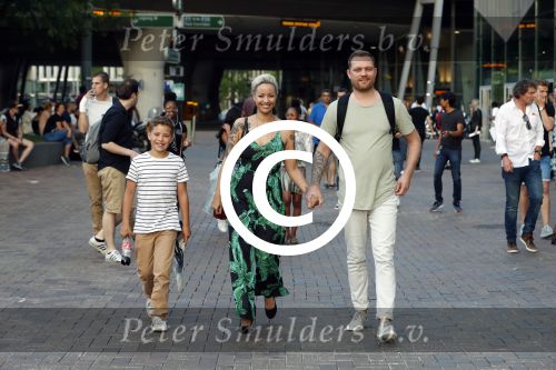 Amsterdam 21 juni 2017 
Sonja Silva met haar zoon en partner Pyke Pos.