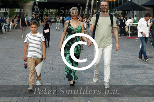 Amsterdam 21 juni 2017 
Sonja Silva met haar zoon en partner Pyke Pos.