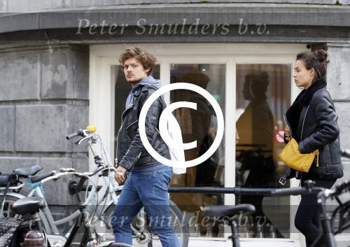 Amsterdam 8 juni 2017
Holly Brood met haar vriend Soy Kroon in het centrum van Amsterdam