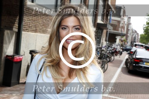 Amsterdam 8 juni 2017 
Talkies terras awards in het W hotel. Stephanie Tency met haar compagnon