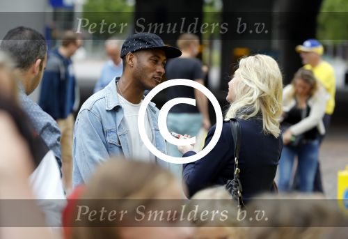 Amsterdam 17 juni 2017
Premiere Verschrikkelijke Ikke in Pathe Arena. Sunnery james met zijn zoon Phyllon Gorre. Annette de Vries