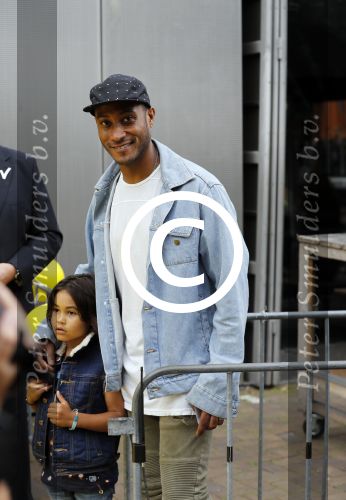 Amsterdam 17 juni 2017
Premiere Verschrikkelijke Ikke in Pathe Arena. Sunnery james met zijn zoon Phyllon Gorre