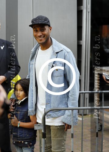 Amsterdam 17 juni 2017
Premiere Verschrikkelijke Ikke in Pathe Arena. Sunnery james met zijn zoon Phyllon Gorre