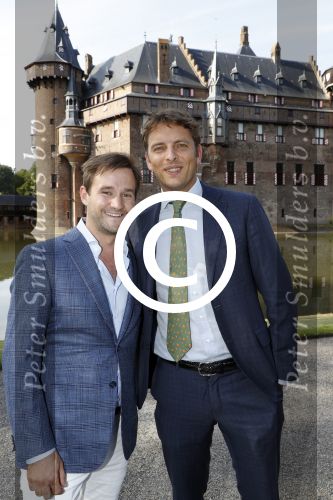 Haarzuilens 21 juni 2017
Haringparty bij kasteel de Haar. Thomas Rietrae met een collega
