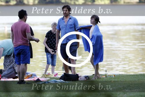 Amsterdam Amsterdamse Bos 17 juni 2017
Vincent Croiset met zijn zoons , zijn vriendin Tina de Bruin en hun baby Teddy , Annemarie Jung en Eva v d Gught met man en dochter