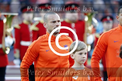 Rotterdam 9 juni 2017
Nederland - Luxemburg in de kuip . De wedstrijd dat Wesley Sneijder record international wordt en waar Ruud Gullit en Dick Advocaat voor het eerst bondscoach en assistent zijn. Yolanthe Sneijder Cabau zit op de tribune met zoons Jessey en Xess Xava