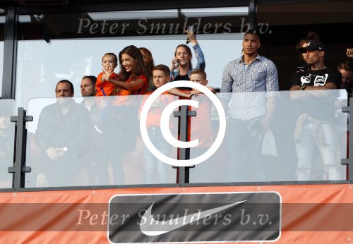 Rotterdam 9 juni 2017
Nederland - Luxemburg in de kuip . De wedstrijd dat Wesley Sneijder record international wordt en waar Ruud Gullit en Dick Advocaat voor het eerst bondscoach en assistent zijn. Yolanthe Sneijder Cabau zit op de tribune met zoons Jessey en Xess Xava