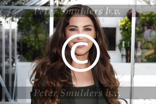 Amsterdam 22 mei 2017
Boekpresentatie Xelly Cabau v Kasbergen in het W hotel in Amsterdam. Yolanthe en 8 andere broers en zussen alsmede haar moeder Richarda en haar man.