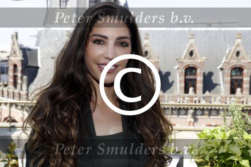 Amsterdam 22 mei 2017
Boekpresentatie Xelly Cabau v Kasbergen in het W hotel in Amsterdam. Yolanthe en 8 andere broers en zussen alsmede haar moeder Richarda en haar man.
