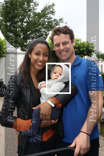 Tilburg, 2 Juni 2018 GC Prise d\'Eau
Legends Golf Trophy
Airen Mylene en vriend Taeke Taekema en zoontje Bodhi Doeke Taekema