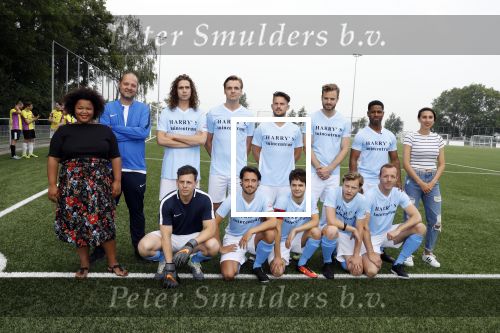 Durgerdam 31 mei 2018 
Presentatie Cast Allstars , Cast: Kees Boot, Lucas Hamming, Levi van Kempen, Jim Bakkum, Urvin Monte, Mike Weerts, Jasper Demollin, Alex Hendrickx en Bart van den Donker tijdens de perspresentatie van All Stars de Musical bij voetbalvereniging DRC te Durgerdam. Ook aanwezig Jean v d Velde Thomas Acda Frank Lammers Frederik Brom Cas Jansen en Yannick v d Velde.