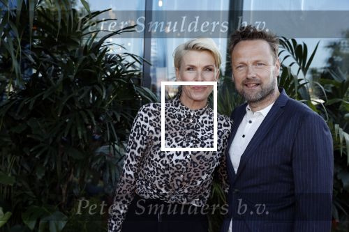 Amsterdam 5 juni 2018
Premiere Jurassic world in het amsterdam theater. Anita Witzier met man