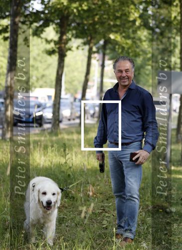 Amsterdam 29 mei 2018
Bart Bosch laat hond uit.