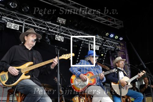 Hummelo 10 mei 2018
Onthulling standbeeld rockgroep Normaal met de bandleden Bennie Jolink, Ferdi Joly, Willem Terhorst en de partner van het overleden lid Jan Manschot