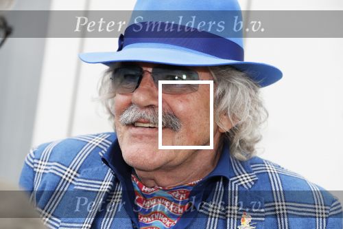 Hummelo 10 mei 2018
Onthulling standbeeld rockgroep Normaal met de bandleden Bennie Jolink, Ferdi Joly, Willem Terhorst en de partner van het overleden lid Jan Manschot