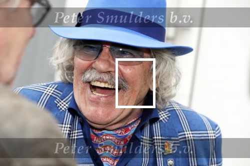 Hummelo 10 mei 2018
Onthulling standbeeld rockgroep Normaal met de bandleden Bennie Jolink, Ferdi Joly, Willem Terhorst en de partner van het overleden lid Jan Manschot