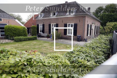 Hummelo 10 mei 2018
Onthulling standbeeld rockgroep Normaal met de bandleden Bennie Jolink, Ferdi Joly, Willem Terhorst en de partner van het overleden lid Jan Manschot . ouderlijk huis Bennie