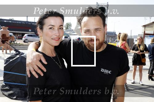 Amsterdam 31 mei 2018
Boekpresentatie Katja Schuurman â€œKatja was Hierâ€ Birgit Schuurman met man Arne Toonen