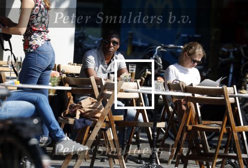 Amsterdam 23 mei 2018
Bryan Roy op terras.