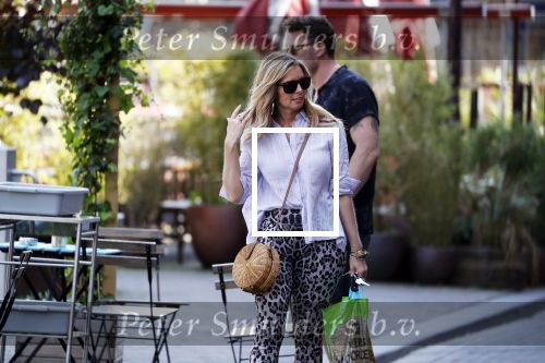 Amsterdam 21 mei 2018
Candy Dulfer met haar nieuwe vriend Rafael Nagelkerke. Candy heeft nieuw huis gekocht en Rafael heeft de sleutel.