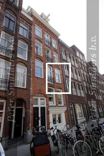 Amsterdam 21 mei 2018
Candy Dulfer met haar nieuwe vriend Rafael Nagelkerke. Candy heeft nieuw huis gekocht en Rafael heeft de sleutel.