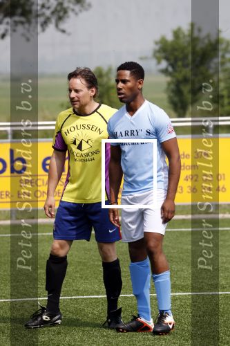Durgerdam 31 mei 2018 
Presentatie Cast Allstars , Cast: Kees Boot, Lucas Hamming, Levi van Kempen, Jim Bakkum, Urvin Monte, Mike Weerts, Jasper Demollin, Alex Hendrickx en Bart van den Donker tijdens de perspresentatie van All Stars de Musical bij voetbalvereniging DRC te Durgerdam. Ook aanwezig Jean v d Velde Thomas Acda Frank Lammers Frederik Brom Cas Jansen en Yannick v d Velde.