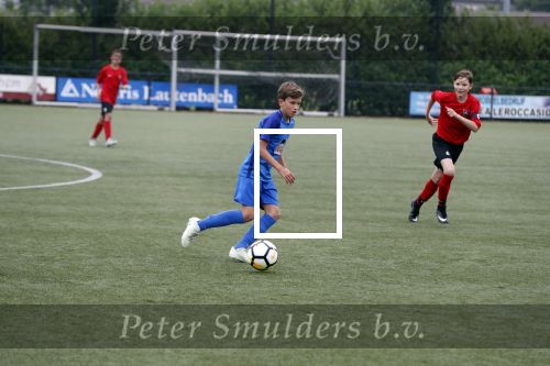 Beverwijk 2 juni 2018
Voetbaltournooi Rafael v d Vaart bij zijn oude club de Kennemers.
Zijn zoon Damian doet mee met zijn duitse Club Victoria. ( sponsor Meis interpreis)
Estavan Polman kwam met hun dochter Jesslynn . Ook Rafael zijn vader Ramone en moeder Lolita waren aanwezig.