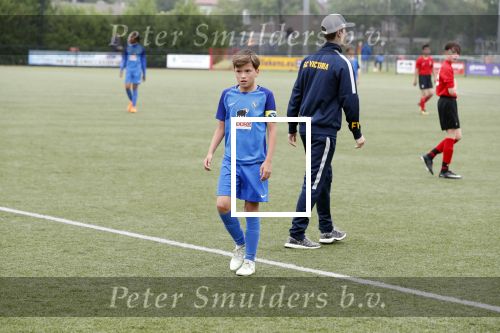 Beverwijk 2 juni 2018
Voetbaltournooi Rafael v d Vaart bij zijn oude club de Kennemers.
Zijn zoon Damian doet mee met zijn duitse Club Victoria. ( sponsor Meis interpreis)
Estavan Polman kwam met hun dochter Jesslynn . Ook Rafael zijn vader Ramone en moeder Lolita waren aanwezig.