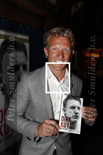 Katwijk 14 mei 2018
Boekpresentatie Dirk Kuyt in aanwezigheid van zijn kinderen en vrouw Gertrude.