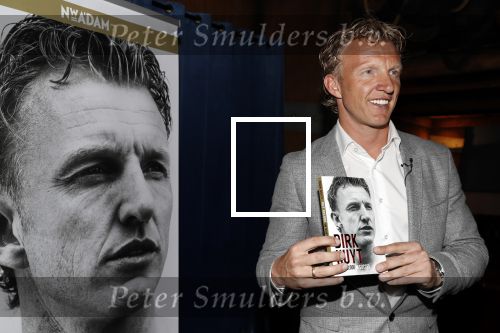 Katwijk 14 mei 2018
Boekpresentatie Dirk Kuyt in aanwezigheid van zijn kinderen en vrouw Gertrude.