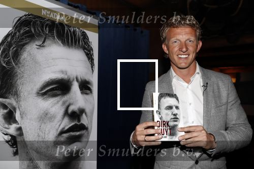 Katwijk 14 mei 2018
Boekpresentatie Dirk Kuyt in aanwezigheid van zijn kinderen en vrouw Gertrude.