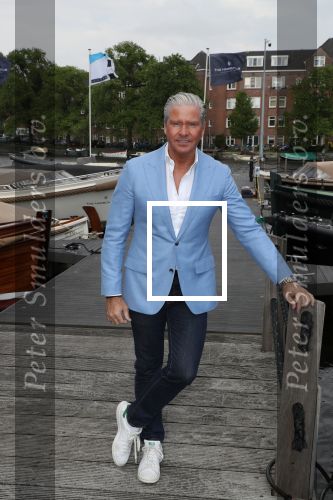 Amsterdam, 16 Mei 2018
Dries Roelvink