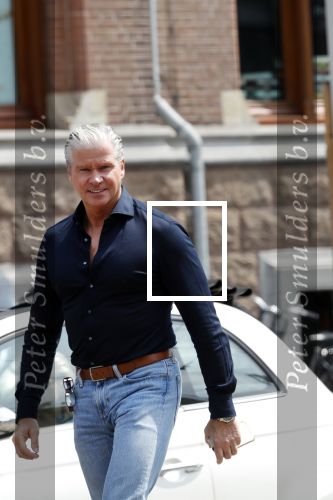 Amsterdam 25 mei 2018
Dries Roelvink op straat in Amsterdam zuid