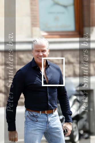 Amsterdam 25 mei 2018
Dries Roelvink op straat in Amsterdam zuid