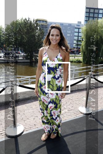 Amsterdam 7 juni 2018
Talkies terras award bij sushisamba in Amsterdam. Elise v d Horst met een kennis