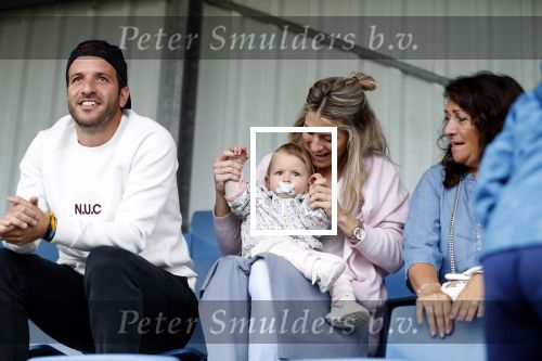 Beverwijk 2 juni 2018
Voetbaltournooi Rafael v d Vaart bij zijn oude club de Kennemers.
Zijn zoon Damian doet mee met zijn duitse Club Victoria. ( sponsor Meis interpreis)
Estavan Polman kwam met hun dochter Jesslynn . Ook Rafael zijn vader Ramone en moeder Lolita waren aanwezig.