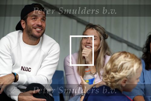 Beverwijk 2 juni 2018
Voetbaltournooi Rafael v d Vaart bij zijn oude club de Kennemers.
Zijn zoon Damian doet mee met zijn duitse Club Victoria. ( sponsor Meis interpreis)
Estavan Polman kwam met hun dochter Jesslynn . Ook Rafael zijn vader Ramone en moeder Lolita waren aanwezig.