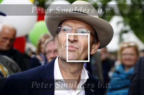 Hummelo 10 mei 2018
Onthulling standbeeld rockgroep Normaal met de bandleden Bennie Jolink, Ferdi Joly, Willem Terhorst en de partner van het overleden lid Jan Manschot