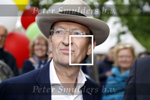Hummelo 10 mei 2018
Onthulling standbeeld rockgroep Normaal met de bandleden Bennie Jolink, Ferdi Joly, Willem Terhorst en de partner van het overleden lid Jan Manschot